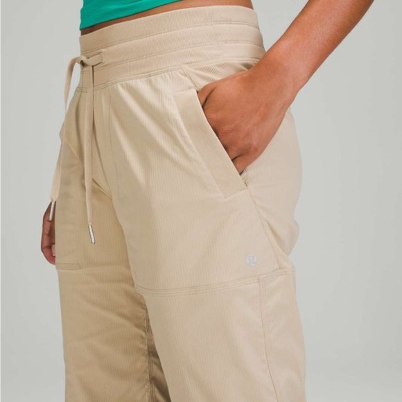 lululemon athletica Beige Pants - Picture 12 of 14